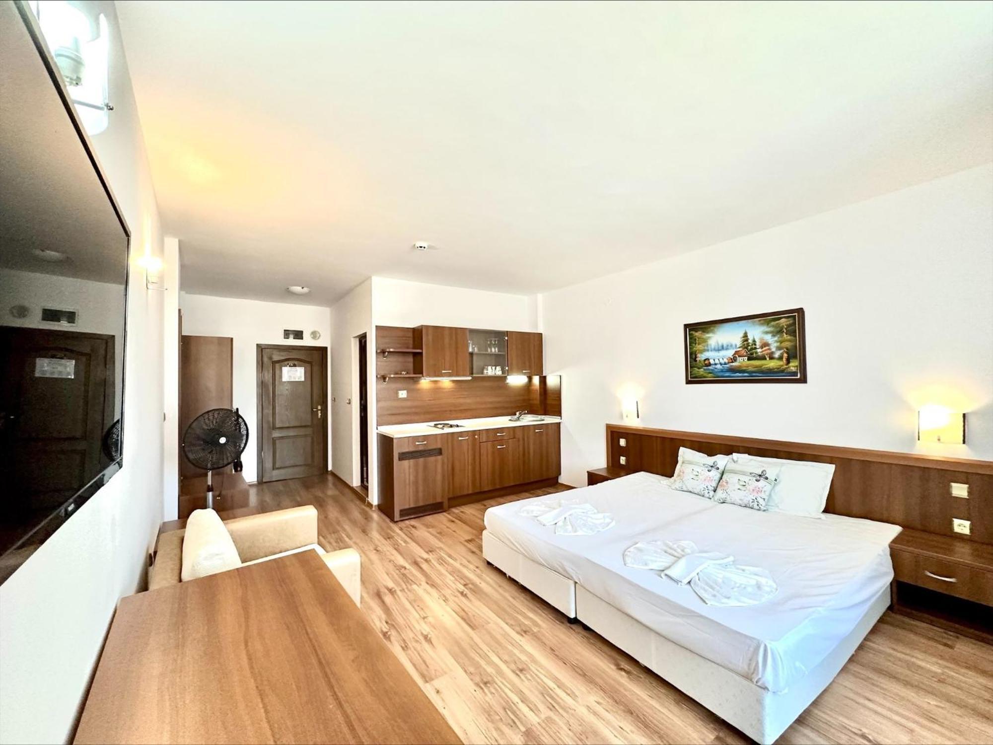 Grenada - Menada Apartments Pantai Sunny Bilik gambar