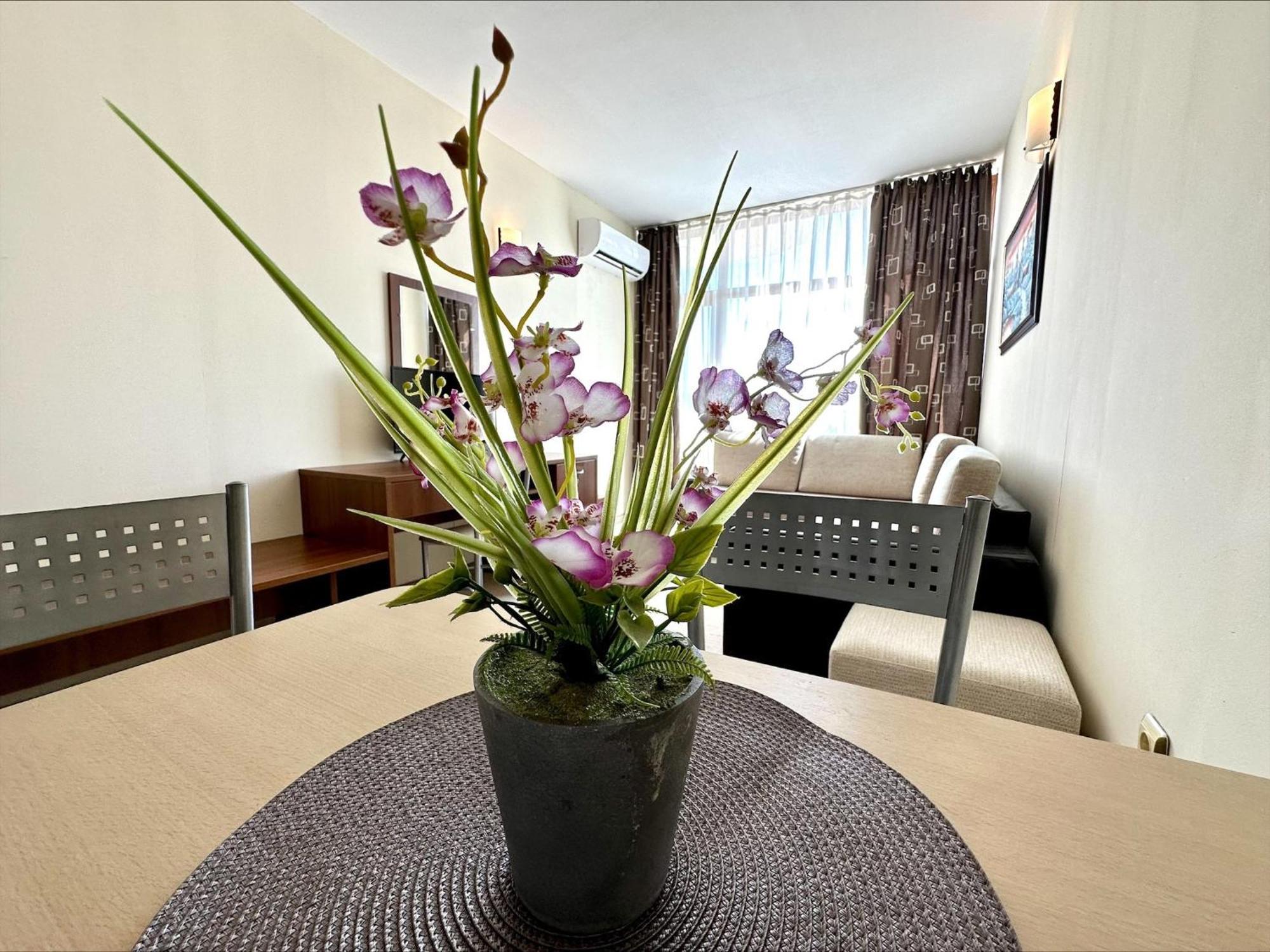 Grenada - Menada Apartments Pantai Sunny Bilik gambar
