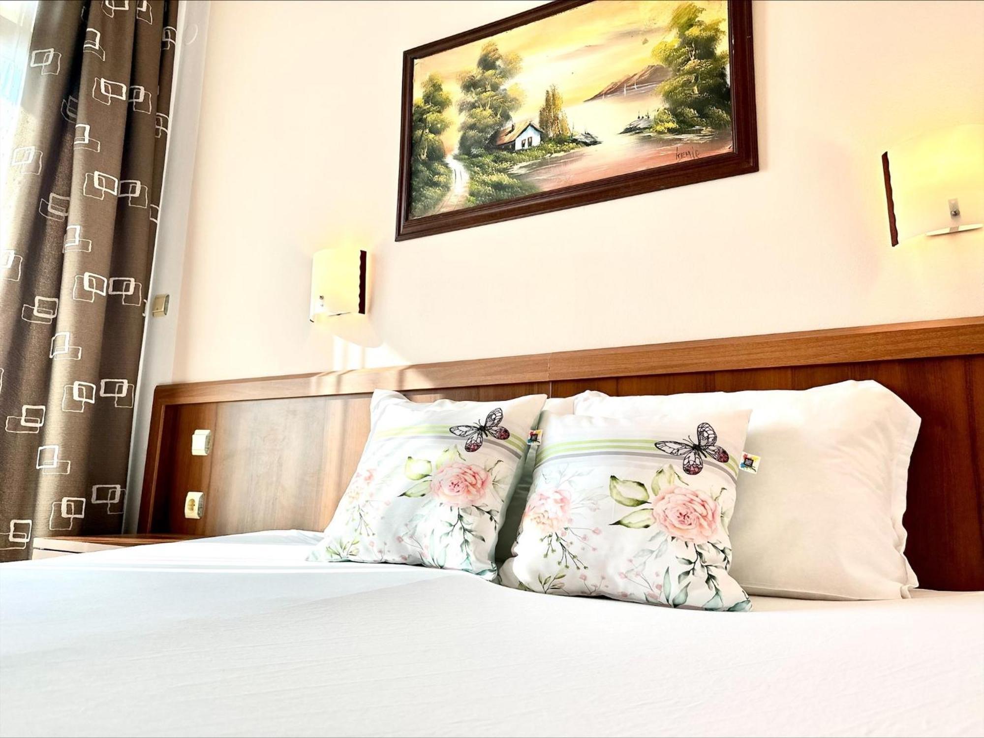 Grenada - Menada Apartments Pantai Sunny Bilik gambar